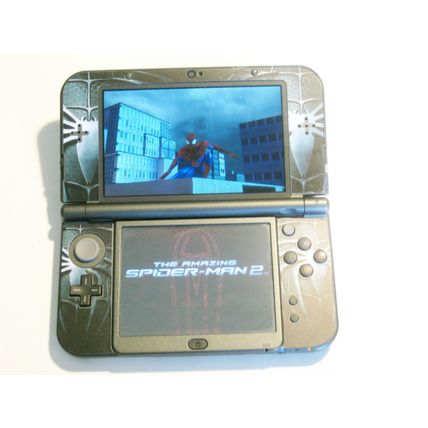 Nintendo New 3DS XL Black w Amazing Spiderman & More !!