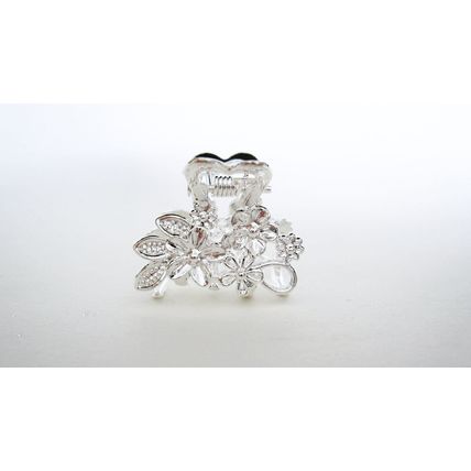 Small mini light silver metal flowers leaf hair claw clip