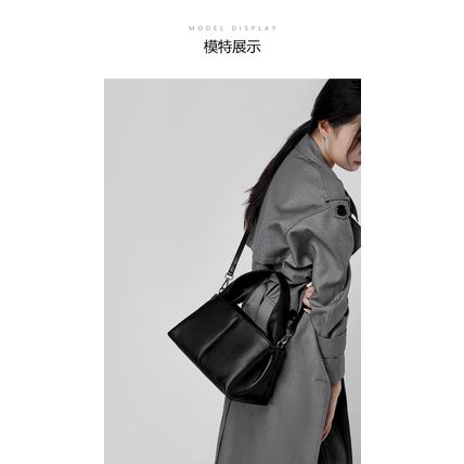 Women Genuine Leather Handbag Black