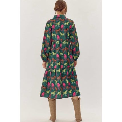 Green Horse Printed Long Sleeve Collared Buttoned Plus Size Midi Dress