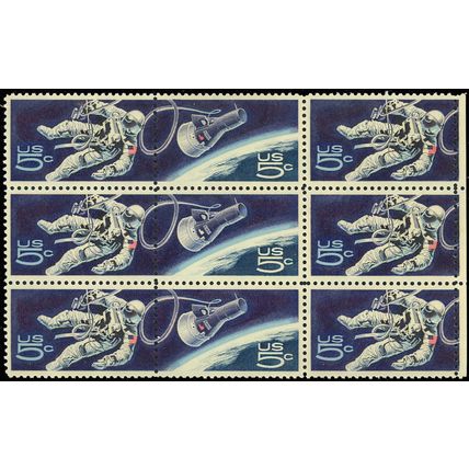 1331-32a Red Omitted from Capsule on Center Stamp ERROR Cat $200. - Stuart Katz