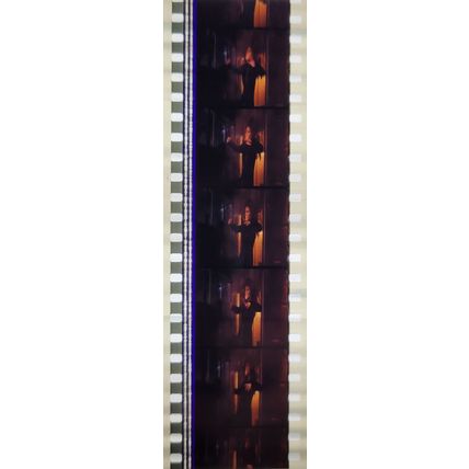 VAMPIRES. Pk MTP - b034h . 1 STRIP OF 5 - 35MM FILM CELLS. MTP