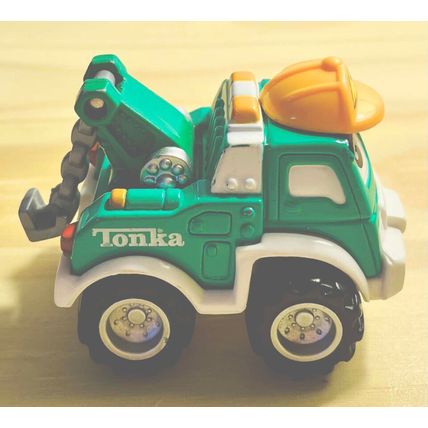 Tow Truck 3” MAISTO TONKA HASBRO Chuck and Friends Green China 2004*