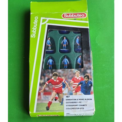Subbuteo lw team NUMBER 487 BRIGHTON STOCKPORT COLCHESTER TEAM IN LABEL BOX