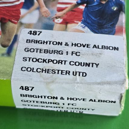 Subbuteo lw team NUMBER 487 BRIGHTON STOCKPORT COLCHESTER TEAM IN LABEL BOX