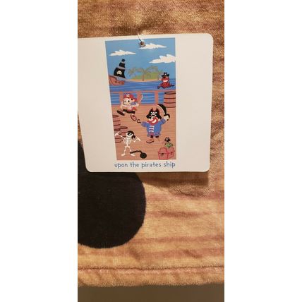 PIRATES~TREASURE & SKELETON PLUSH BEACH BATH TOWEL~NEW~SWIMMING IN SUMMER FUN