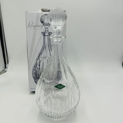 Shannon Crystal Wine Decanter Regency Bright Cut 14in H 46 oz Box