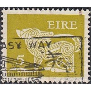 Ireland, 1975 5p Dog Brooch perf 15, SG 344 (Scott 348), used