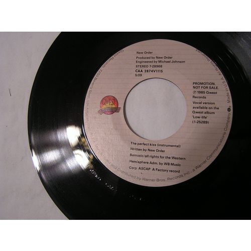 New Order Promo 45-THE PERFECT KISSx2 STEREO
