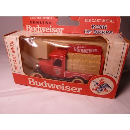 Genuine Budweiser King of Beers 1:43 Die-Cast METAL (6 Asst Adult Collect Cars)