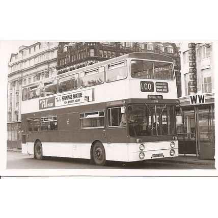 Black & White Photograph of Manchester Corporation Transport - NNB 595H