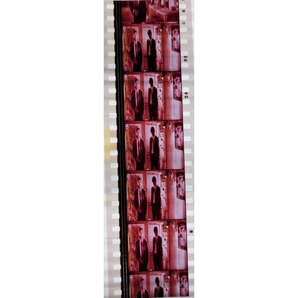 Pulp Fiction. Pk VXM - d081C. 1 STRIP OF 5 - 35MM FILM CELLS PK VXM