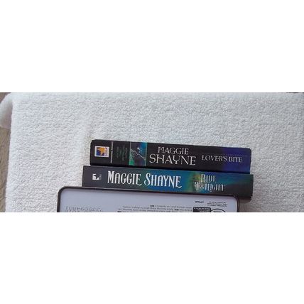2 Maggie Shayne PBs Blue Twilight / Lover's Bite