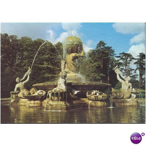 GB Postcard - Castle Howard, Yorkshire - The Fountain