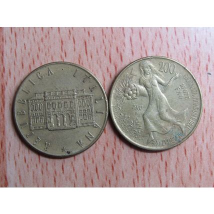 Italy 1981 200 Lire (World Food Day) Coin