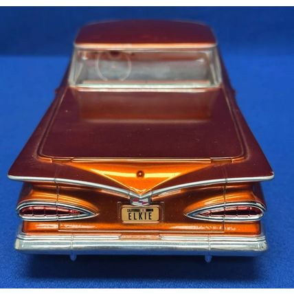 1/18 ( CRWB 68 ) 1959 Chevy El Camino Orange NO BOX