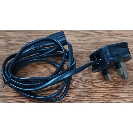 Mains cable 1.8m C7 IEC "8" plug and UK 13A plug 3A Fuse for amplifier etc 1 off