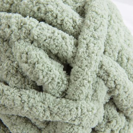 Hombys Sage Green Chunky Chenille Yarn for Crocheting and Knitting, Super Bulky