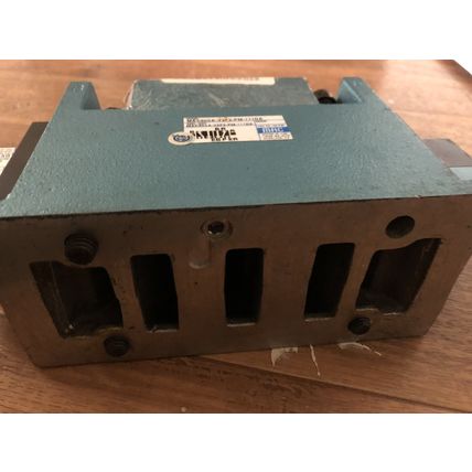 MAC MAC500A-V2F2-PM-111DA PNEUMATIC SOLENOID VALVE,PME111DAAG,PME111DAAG,120V,EP