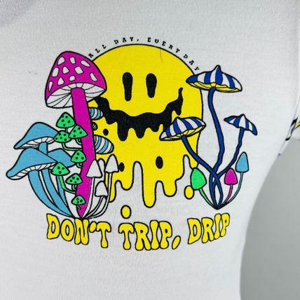 Weekend Warrior Dont Trip, Drip Mushroom S T-Shirt Shirt