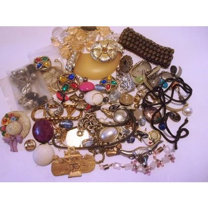 Over 1 LB Vintage Jewelry Craft Repair Repurpose Embellish LOT 3