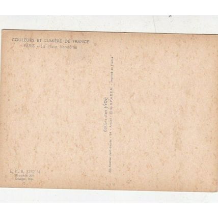 Paris Place Vendome France postcard unused Corner crease