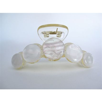 Large white shiny shell effect hair claw clip