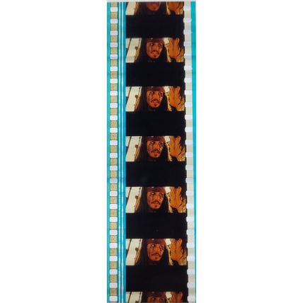 Pk GEB - L - MIX - A 003c . 1 STRIP OF 5 - 35MM FILM CELLS. ( )