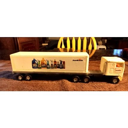 Vintage ERTL Kenworth Semi Tractor Trailer # 200 Dow Brands 11 1/2" Long