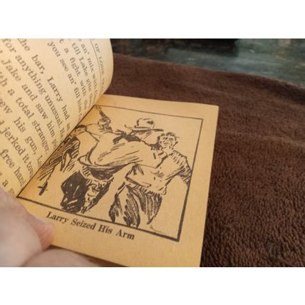 Big Little Book Riders Of Lone Trails # 1425 By Steve Saxton 5.0 Excellent 1938
