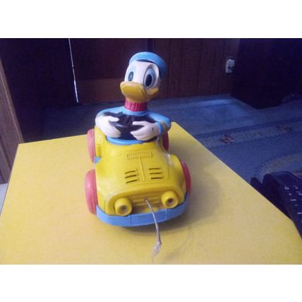 Old Vintage Kohner Walt Disney Donald Duck Pull Car Working Condition 1973
