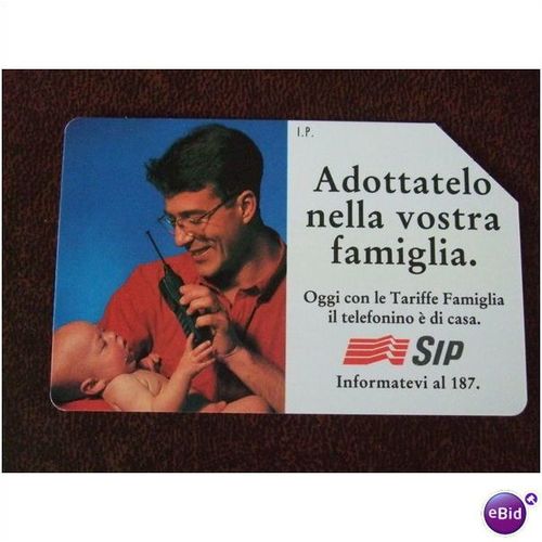 1995 Italian SIP Adottatelo illustrated Phone Card man baby family