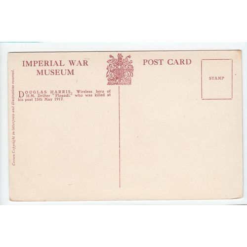 Statue of Douglas Harris Wireless Hero of HM Drifter Floandi Postcard