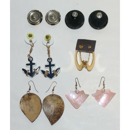 Six Vintage Costume Pierced Earring Pairs, 4 Pushback, 2 Ear Wire