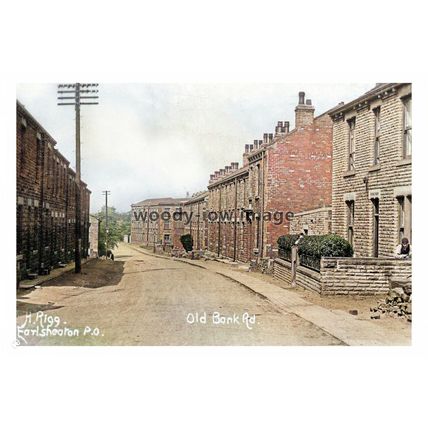 ptc2127 - Yorks. - Terraced Houses down Old Bank Road, Earlsheaton - print 6x4
