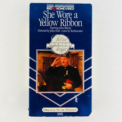 John Wayne - She Wore a Yellow Ribbon VHS Classic RKO Home Video Rare Edition