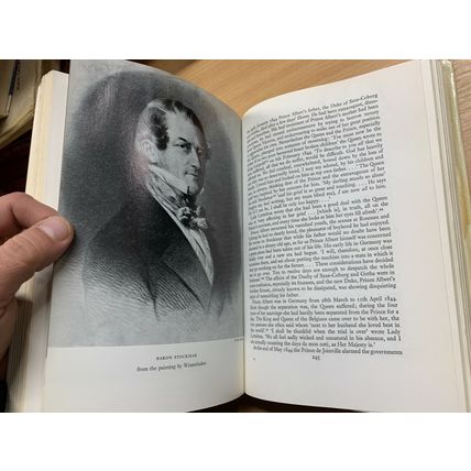 1973 "QUEEN VICTORIA HER LIFE & TIMES 1819-1861" CECIL WOODHAM-SMITH BOOK (P6)