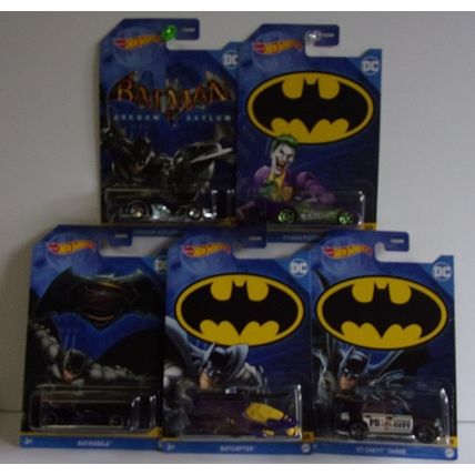 HOT WHEELS BATMAN ' 5 CAR SET (2021)
