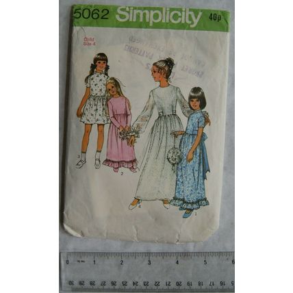 1972 Simplicity Pattern No. 5062 girl's dresses, size 4
