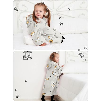 KFUBUO Wearable Blanket Hoodie for Kids Toddlers Sherpa Blanket Sweatshirt with