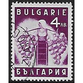 Mi 335 (ʘ): 4 L. bright purple Agricultural Products: Girl Carrying Grapes.
