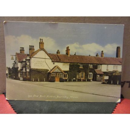 YE OLD BELL HOTEL, BARNBY MOOR, NOTTINGHAMSHIRE unused postcard by F. Frith