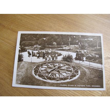 1931 fr real photo Postcard -Floral Clock Swansea - Glamorgan, South Wales