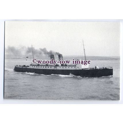 FE2041 - French Ferry - Versailles - modern postcard