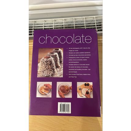 Easy cooking chocolate / Green & Black's chocolate recipes - two hardback books