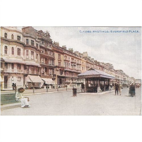Hastings Eversfield Place Sussex Postcard (SX70990)