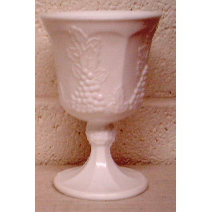 VINTAGE MILK GLASS ' WINE GOBLET ' Harvest Grape DESIGN 4 set