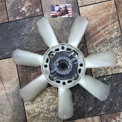 Volvo Aisin 240 740 760 780 940 960 Engine Cooling Fan + Clutch 1317465 1306259
