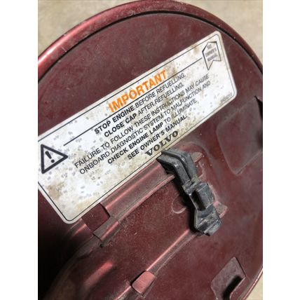8618231 Volvo C70 Convertible Coupe Fuel Gas Door Venetian Red