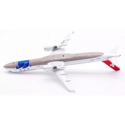 AIRBUS A321-111 SWISSAIR REG: HB-IOH WITH STAND - WB MODELS B321IOH 1/200